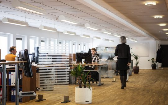 Dlaczego warto wysyłać pracowników na szkolenia?
